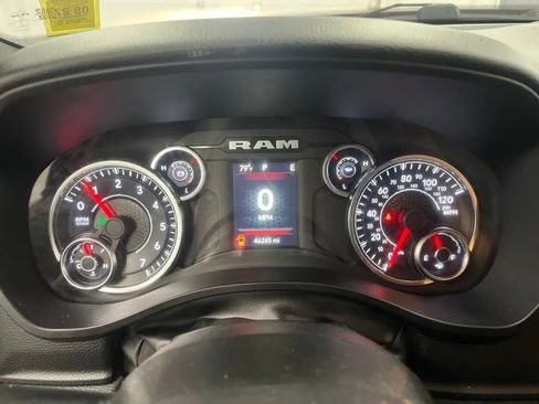 Used 2022 RAM 1500 Big Horn AWD/4WD image 24