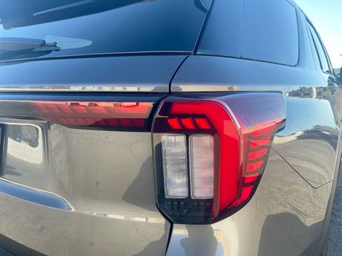 New 2026 Ford Explorer Active w/ Active Comfort Package image 50