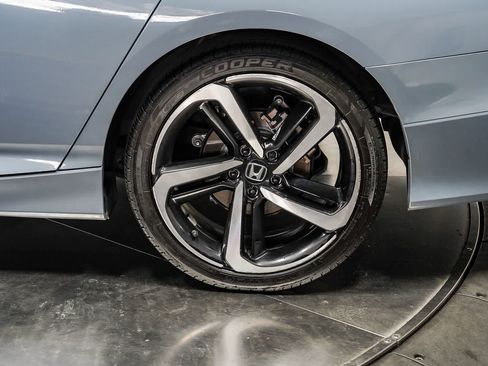 Used 2022 Honda Accord Sport image 10