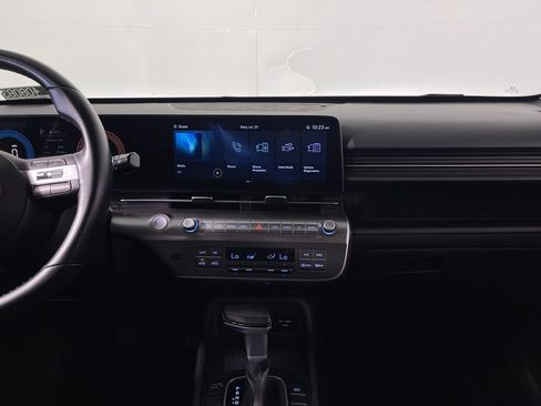 Certified 2025 Hyundai Kona SEL FWD image 16