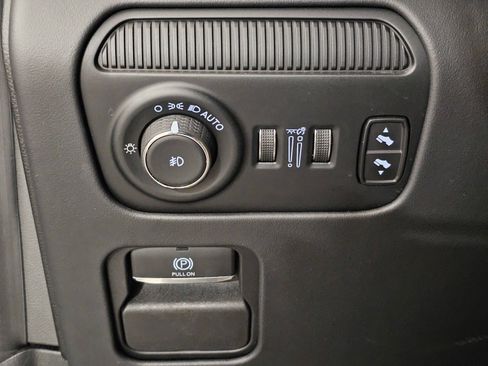 Used 2024 Jeep Grand Wagoneer L Series II w/ Quick Order Packagew 28T image 43