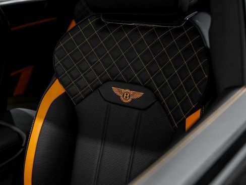 Used 2023 Bentley Bentayga Speed image 34