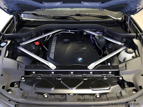 Certified 2023 BMW X7 xDrive40i w/ Premium Package image 41