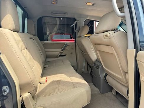 Used 2013 Nissan Titan SV w/ SV Premium Utility Pkg RWD image 18