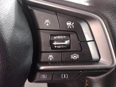 Certified 2022 Subaru Crosstrek 2.5i Limited image 32