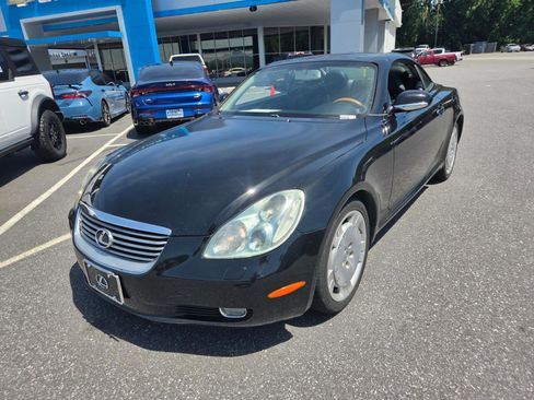 Used 2002 Lexus SC 430 Convertible RWD image 2