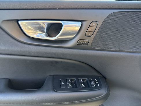 Used 2024 Volvo S60 B5 Core image 14