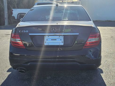 Used 2012 Mercedes-Benz C 250 Sport image 20