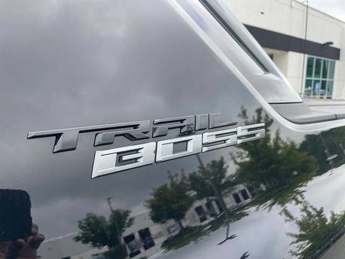 Used 2026 Chevrolet Silverado EV Trail Boss w/ Plus Package AWD/4WD image 5