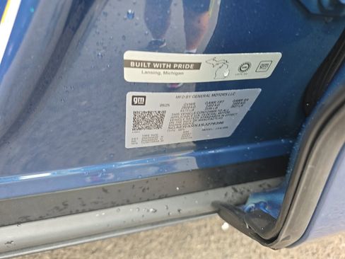 Used 2025 Buick Enclave Preferred FWD image 22