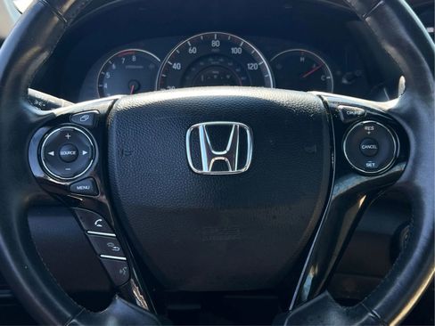 Used 2017 Honda Accord EX-L image 23