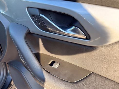 Used 2020 Chevrolet Blazer LT image 45