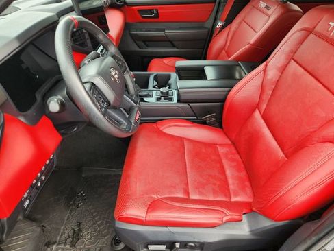 Used 2025 Toyota Tundra TRD Pro AWD/4WD image 9