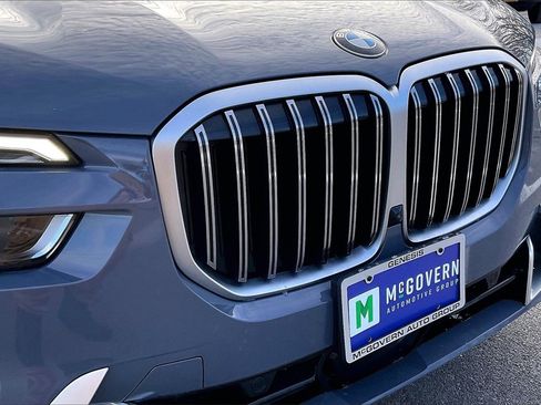Used 2023 BMW X7 xDrive40i image 34