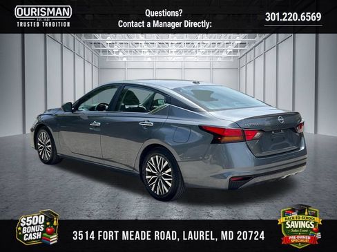 Used 2025 Nissan Altima 2.5 SV FWD image 4