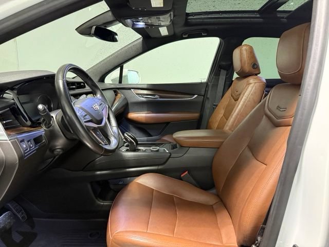 Certified 2020 Cadillac XT5 Premium Luxury w/ LPO, Floor Liner Package FWD image 14