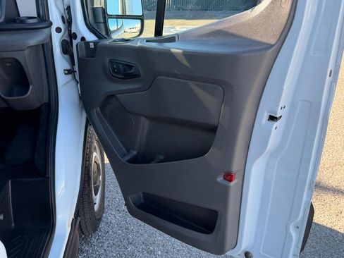 Used 2020 Ford Transit 250 Medium Roof w/ Load Area Protection Package image 27