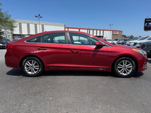 Used 2016 Hyundai Sonata SE FWD image 4