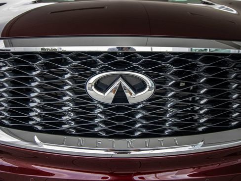Used 2024 INFINITI QX60 Luxe w/ Cargo Package FWD image 7