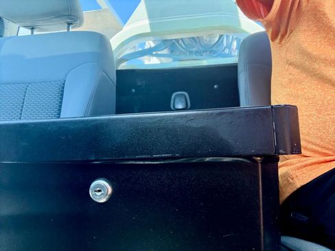 Used 2015 Ford F450 XL image 13