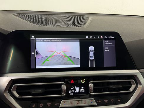 Used 2022 BMW 330i Sedan w/ M Sport Package image 27