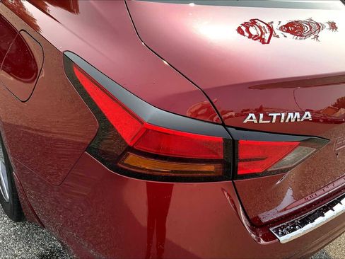Used 2020 Nissan Altima 2.5 SV image 27