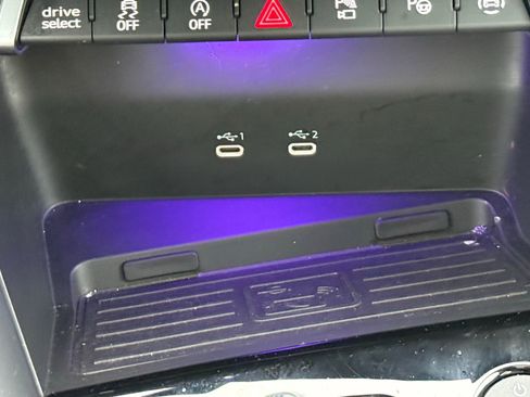 Used 2025 Audi A3 2.0T Premium w/ Convenience Package image 22