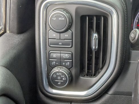 Used 2021 Chevrolet Silverado 2500 LT w/ Convenience Package AWD/4WD image 32