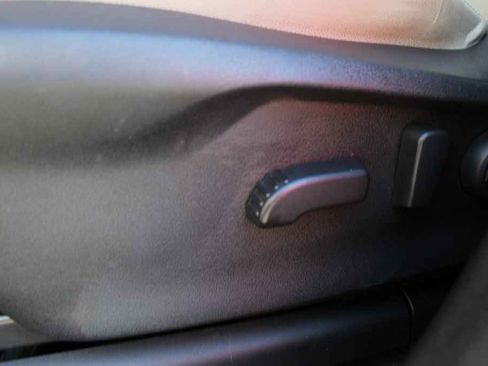 Used 2019 Subaru Ascent Limited image 28