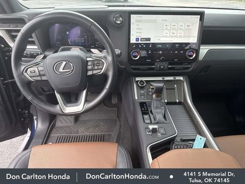 Used 2024 Lexus GX 550 w/ Cold Area Package AWD/4WD image 18