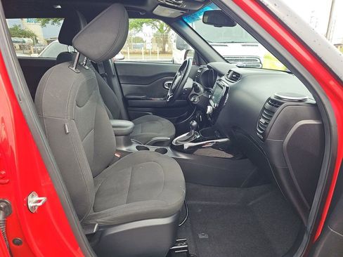 Used 2015 Kia Soul ! w/ Sun & Sound Package image 15