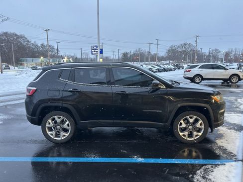Used 2020 Jeep Compass Limited image 4