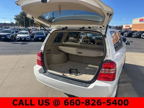 Used 2003 Toyota Highlander Limited image 12