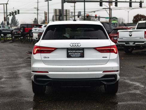 Used 2023 Audi Q3 2.0T Premium image 9