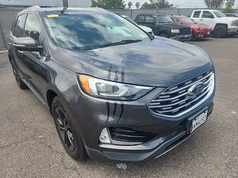 Used 2019 Ford Edge SEL FWD image 1