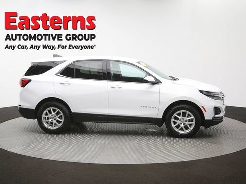 Used 2022 Chevrolet Equinox LT FWD image 44