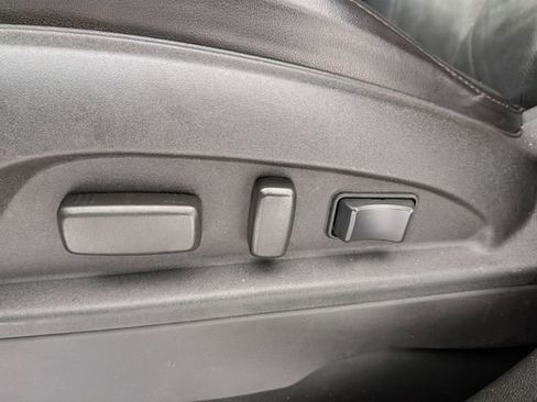 Used 2013 Chevrolet Equinox LTZ image 13