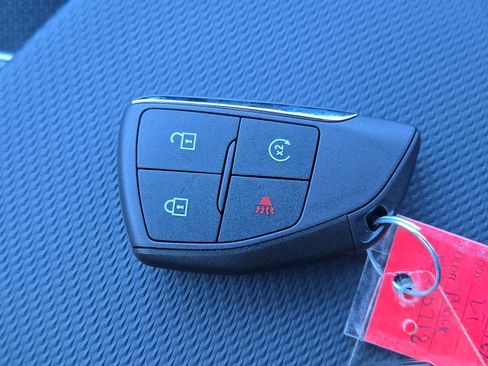 New 2026 Chevrolet Equinox LT image 34