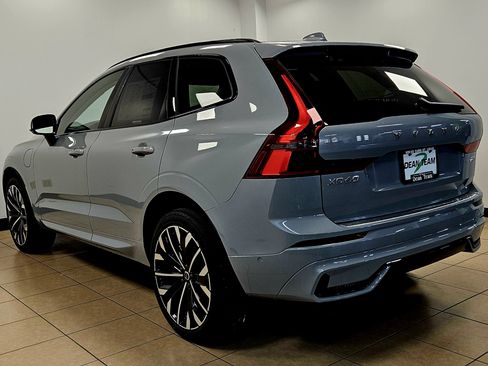 New 2026 Volvo XC60 T8 Ultra w/ Protection Package Premier AWD/4WD image 6