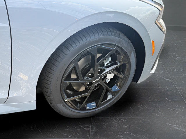 New 2026 Kia K5 GT-Line FWD image 9