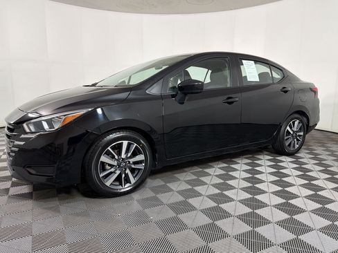 Used 2023 Nissan Versa SV FWD image 22