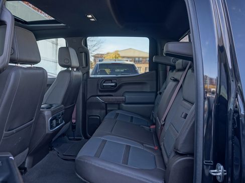 Used 2021 GMC Sierra 1500 Denali w/ Denali Ultimate Package image 26