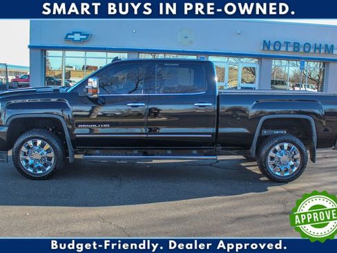 Used 2019 GMC Sierra 2500 Denali w/ Duramax Plus Package image 4