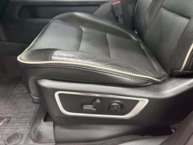 Used 2021 RAM 1500 Laramie AWD/4WD image 16