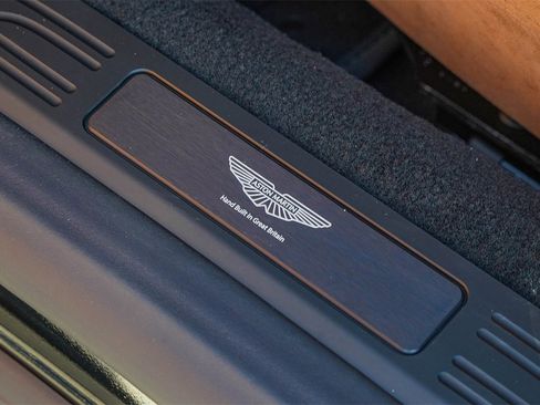 New 2026 Aston Martin V8 Vantage Roadster image 34