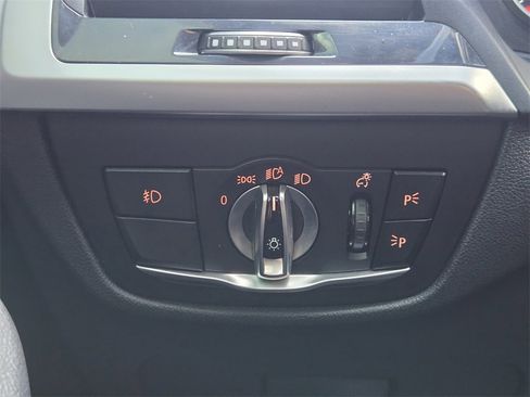 Used 2018 BMW X3 xDrive30i w/ Convenience Package image 22