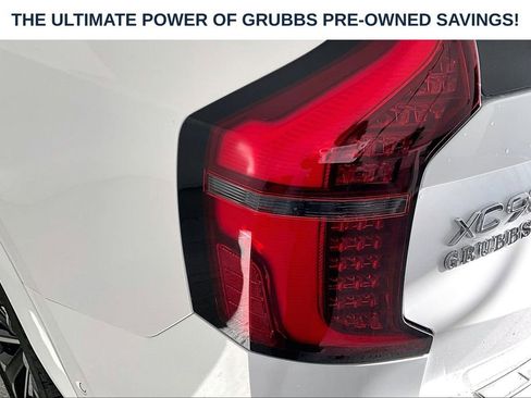 New 2026 Volvo XC90 T8 Plus w/ Protection Package Premier AWD/4WD image 39