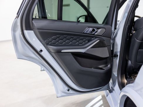 Used 2026 BMW X5 M Competition w/ Executive Package image 28