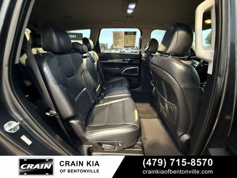 Used 2020 Kia Telluride LX image 32