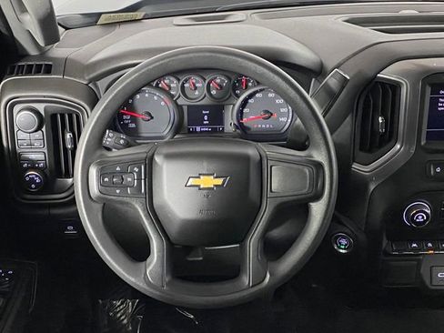 Used 2023 Chevrolet Silverado 1500 Custom image 14